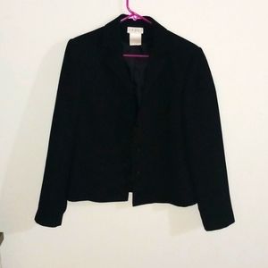 Woman black blazer